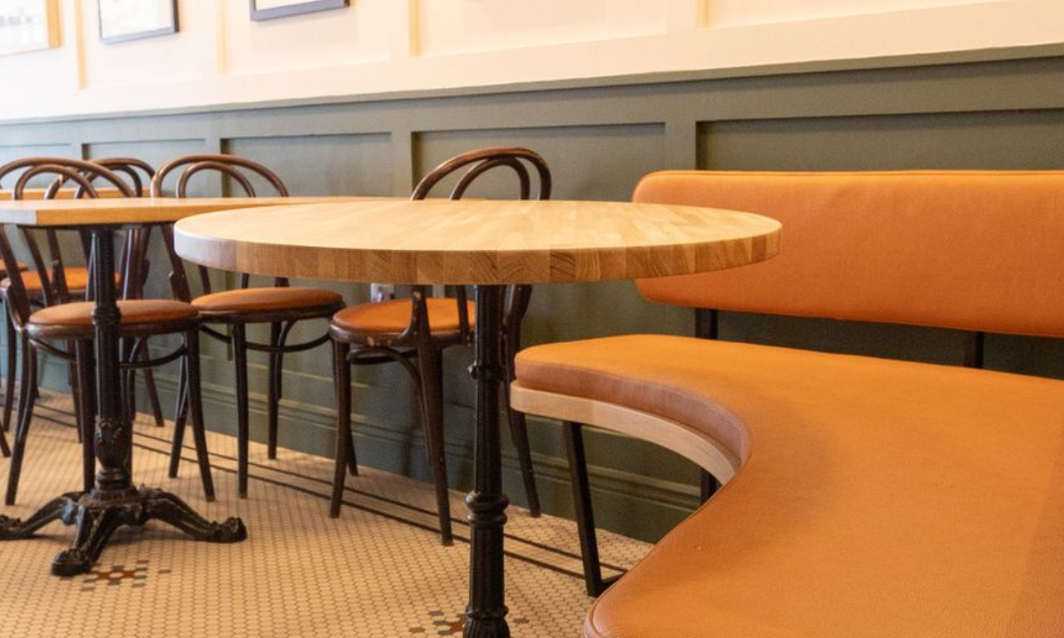 Juniors Restaurant Ireland I Studio Forja I Restaurant Concept Design